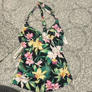 NWT $125 Tommy Bahama Reversible tankini top size XS. Tropical/black/white